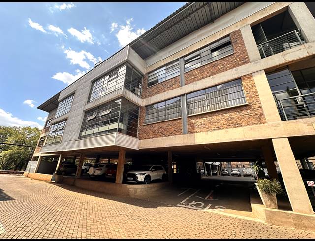 531M² OFFICE TO LET IN MILPARK